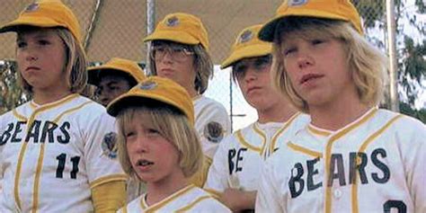  The Bad News Bears -  A Hilarious Tale of Underdogs and Unexpected Triumphs!